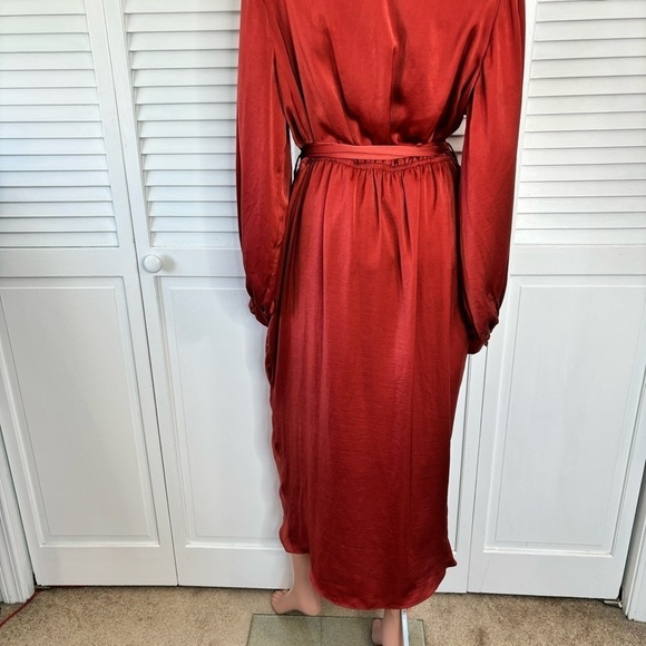 New CITY CHIC Opulent Toffee Elbow Sleeve Dress Size 14 - Picture 7 of 11